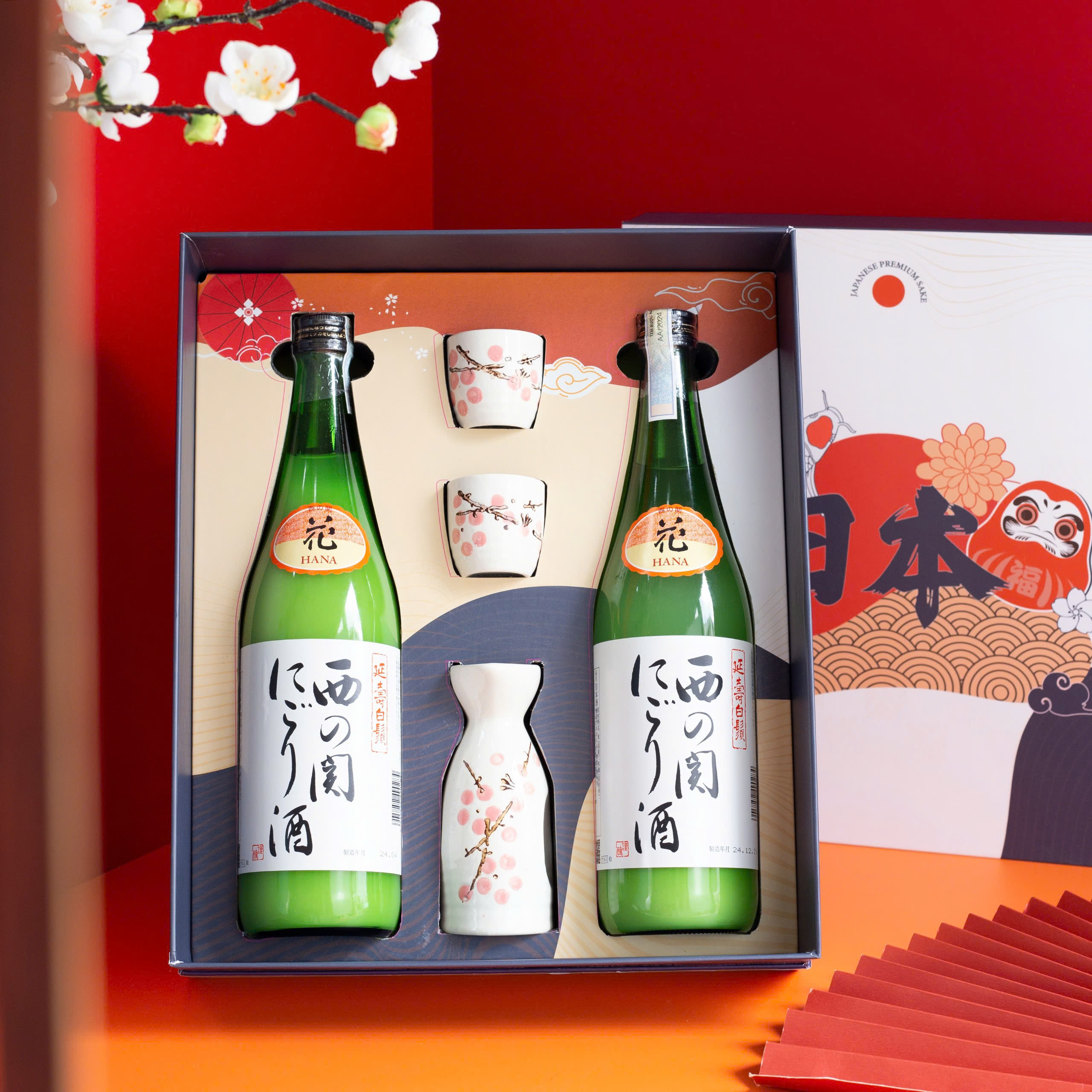 Hộp quà Daruma rượu sake Nishi no Seki Nigori 720ml