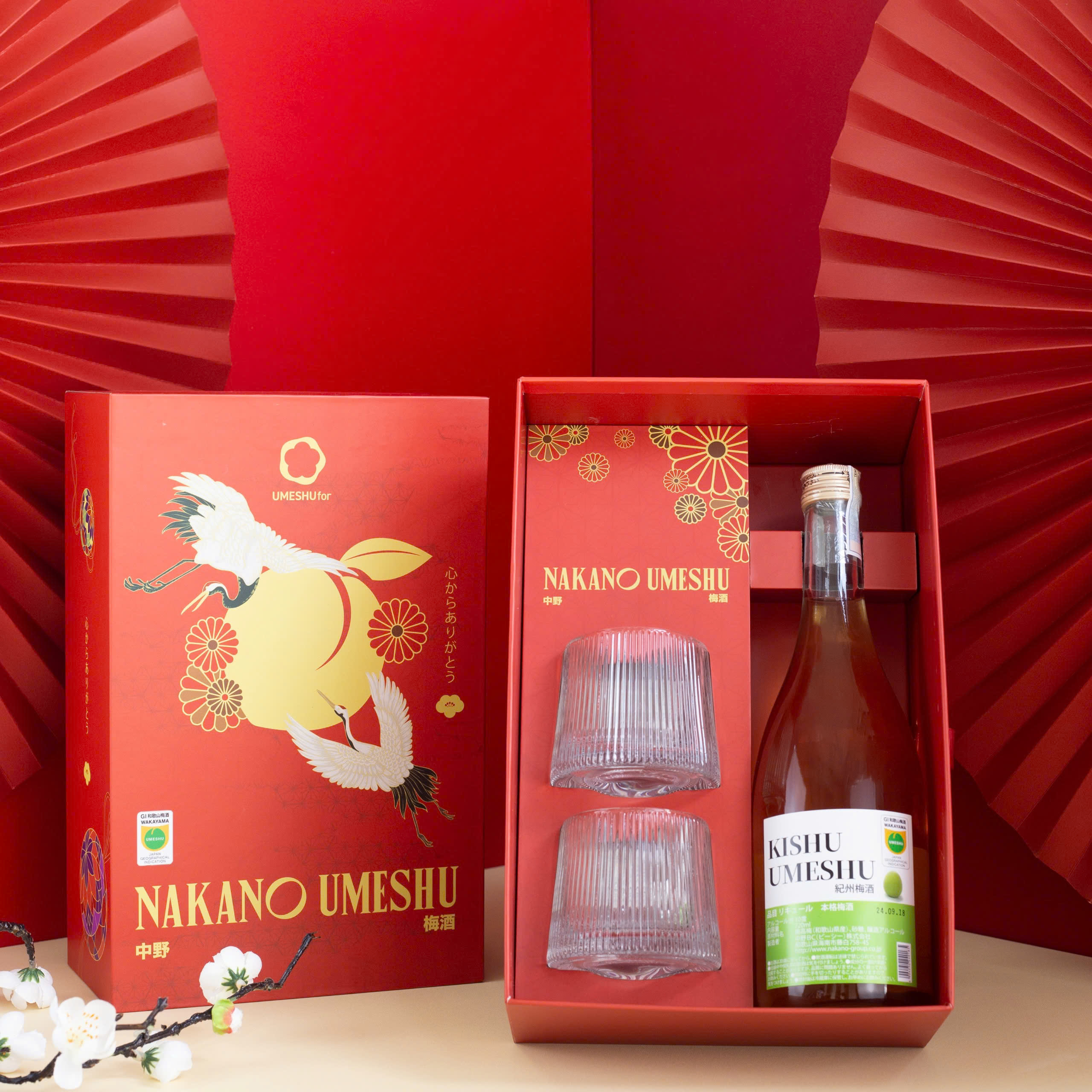 Hộp quà Mơ Nhật rượu mơ Kishu Umeshu 720ml
