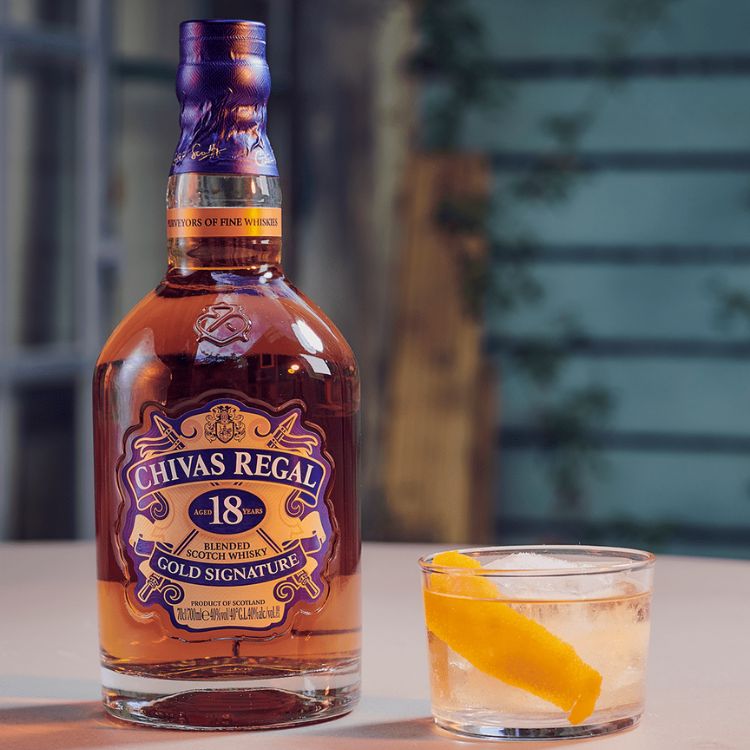 chivas 18 cocktail old fashioned