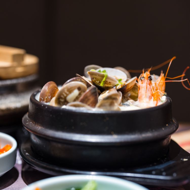 hải sản ăn kèm
