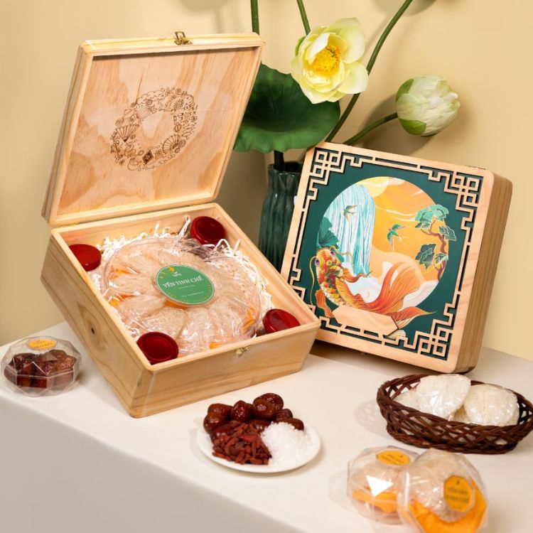 hộp quà yến sào tặng cô