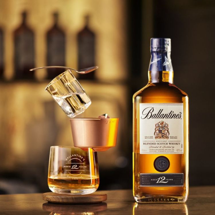 hương vị rượu ballantines 12
