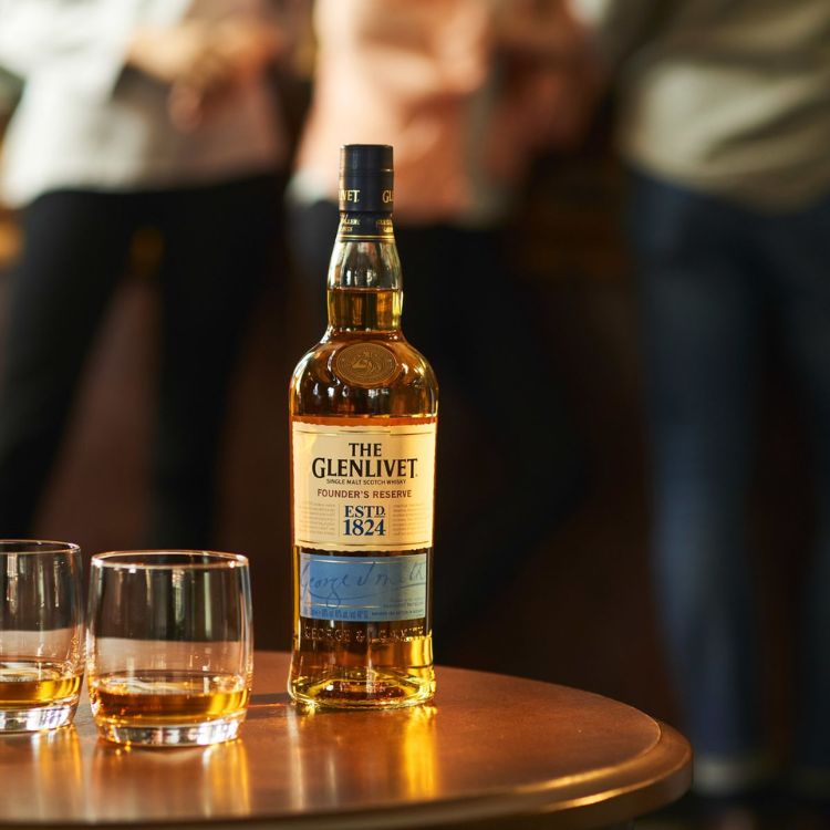 huyền thoại whisky the glenlivet