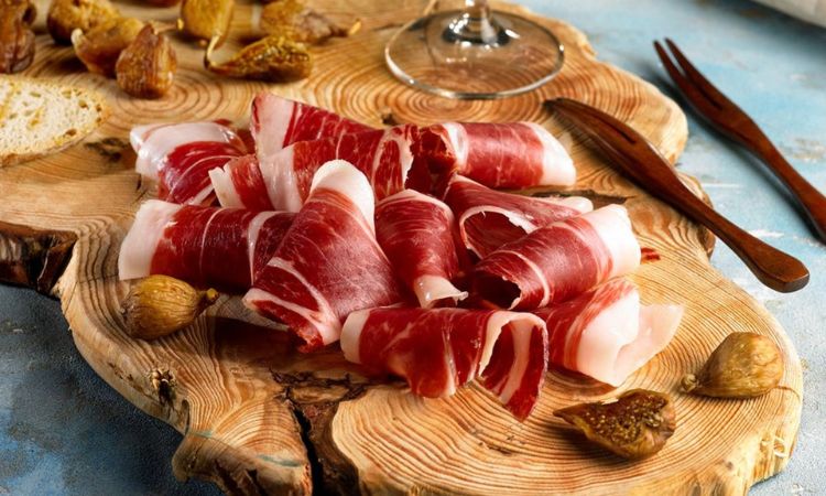 jamon iberico cắt lát trong set cold cut