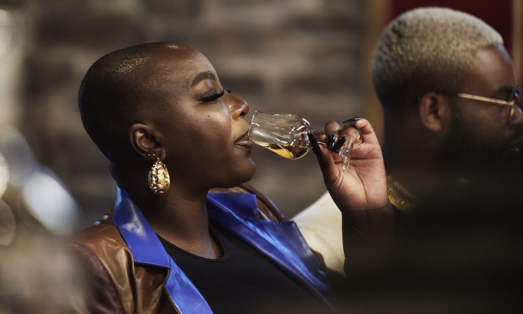 lịch sử rượu chivas regal