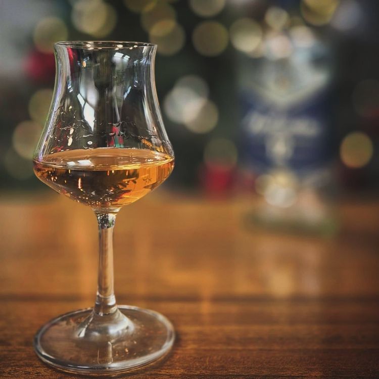 màu sắc rượu ballantines 12
