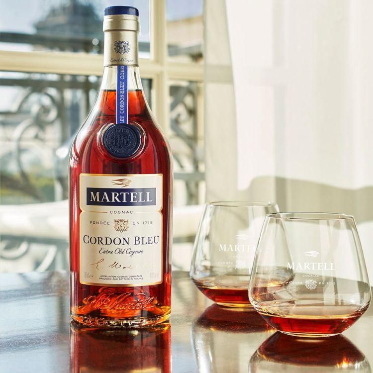 màu sắc rượu martell cordon bleu