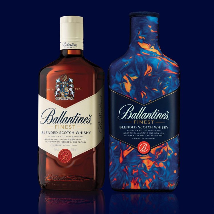 ngoại hình rượu ballantines finest
