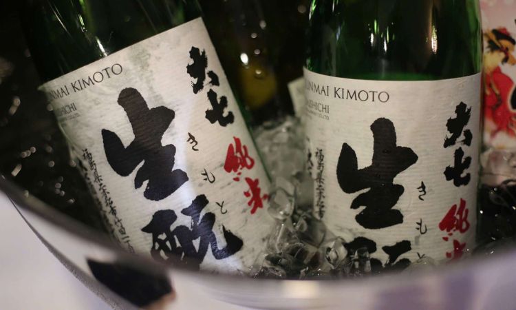 nồng độ cồn của rượu sake