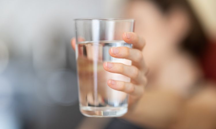 nước lọc ấm giải rượu