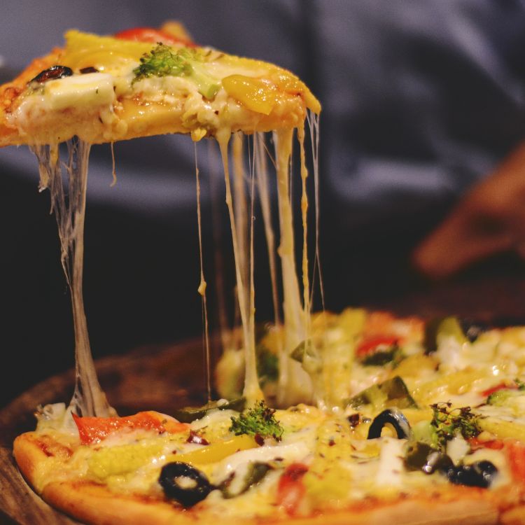 pizza kiểu ý