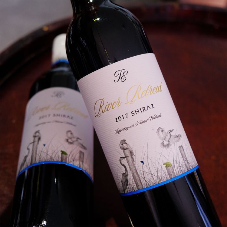 river retreat shiraz