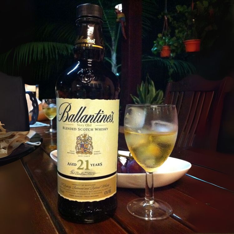 rượu ballantines 21 ra đời