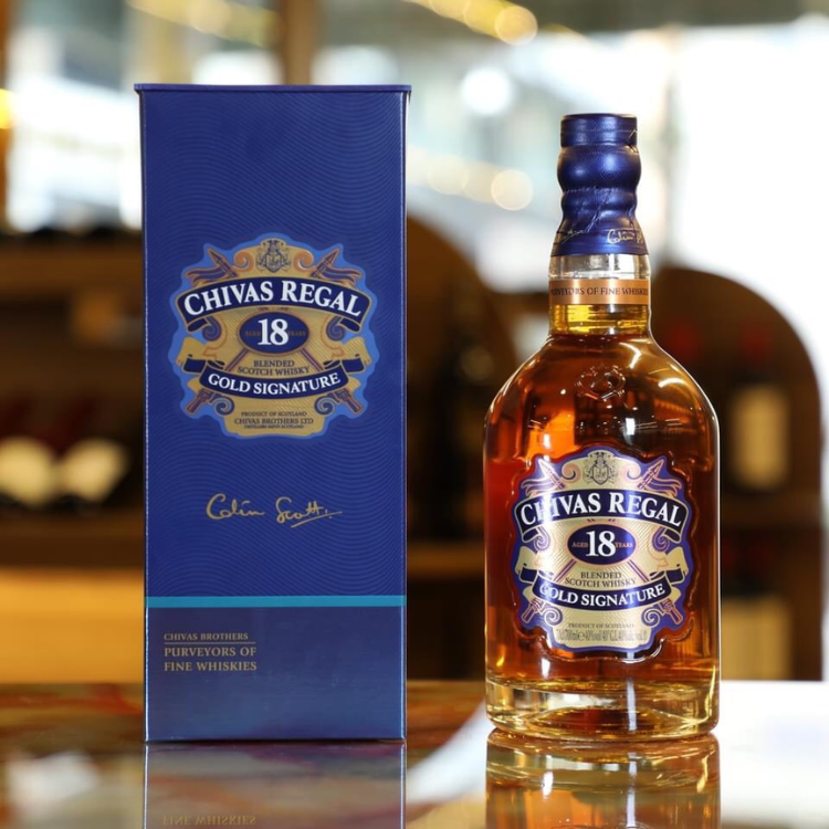 rượu chivas 18
