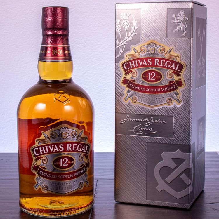 rượu chivas regal 12 ra đời
