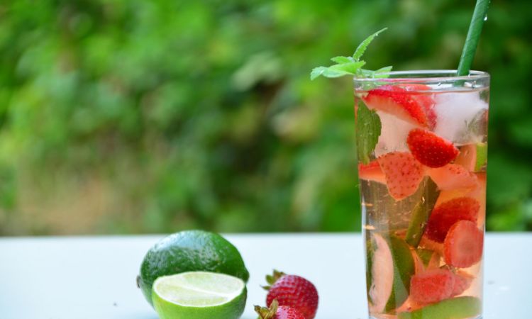 rượu cocktail từ trái cây