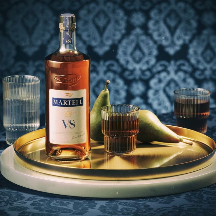 rượu martell vs