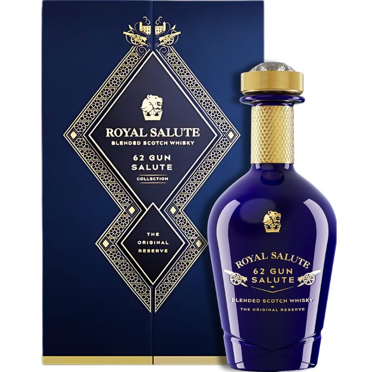 rượu royal salute 62 gun reserve ra đời