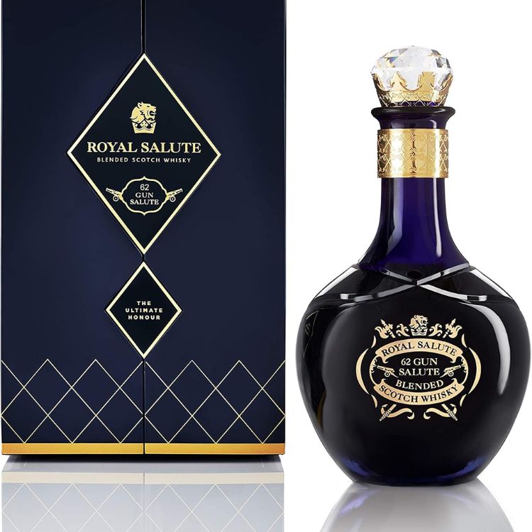 rượu royal salute 62 ra đời