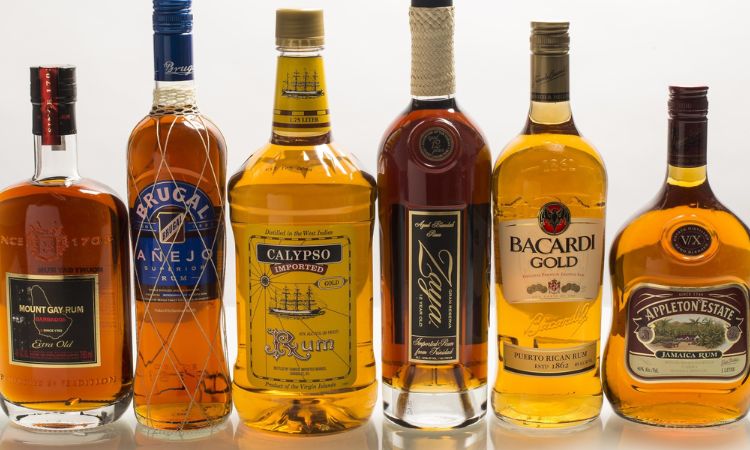 rượu rum