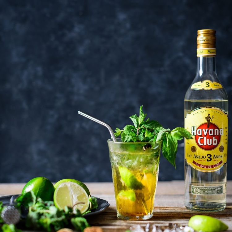 rượu rum havana club 3 anos