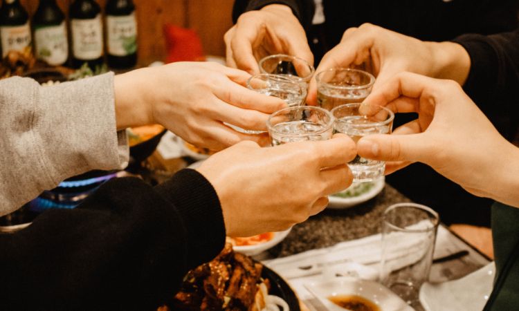 rượu soju uống ngày tết