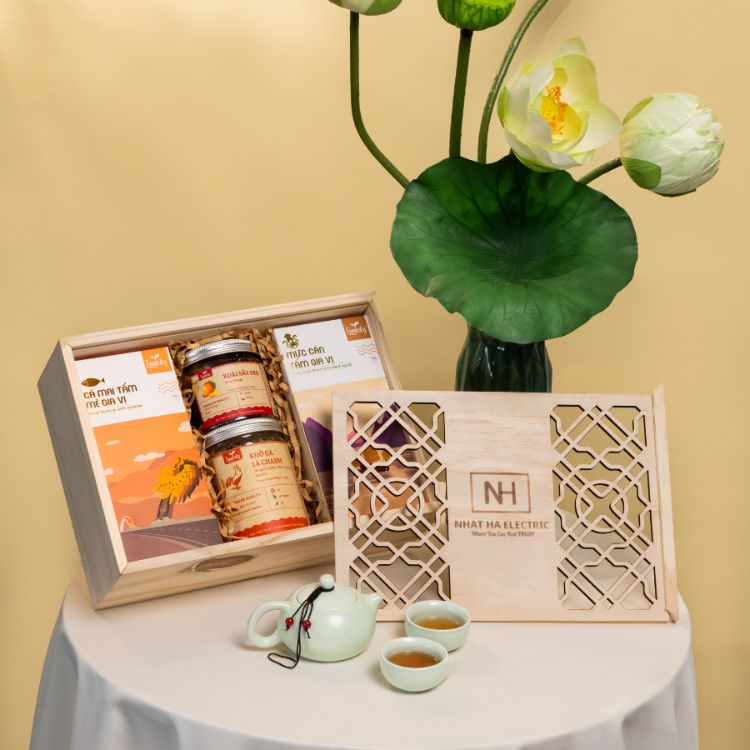 set quà tặng 20-11 phúc vinh