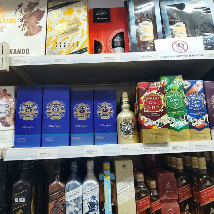 sưu tầm rượu chivas regal 15 gold