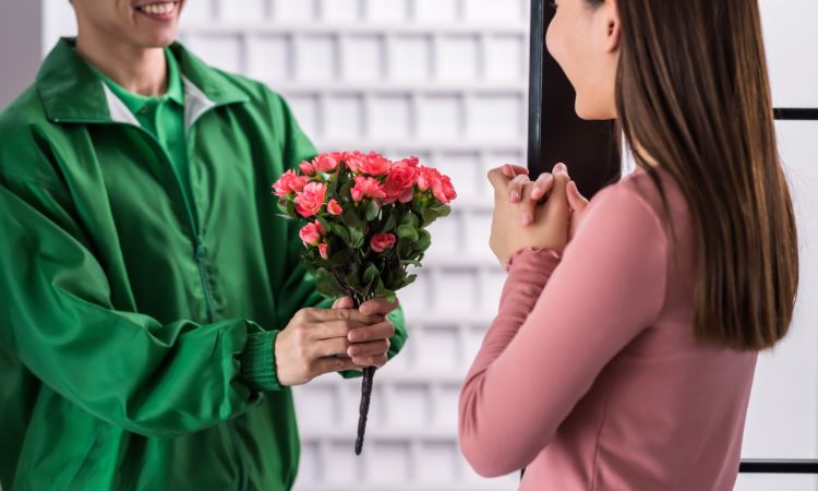 tặng hoa ngày phụ nữ việt nam