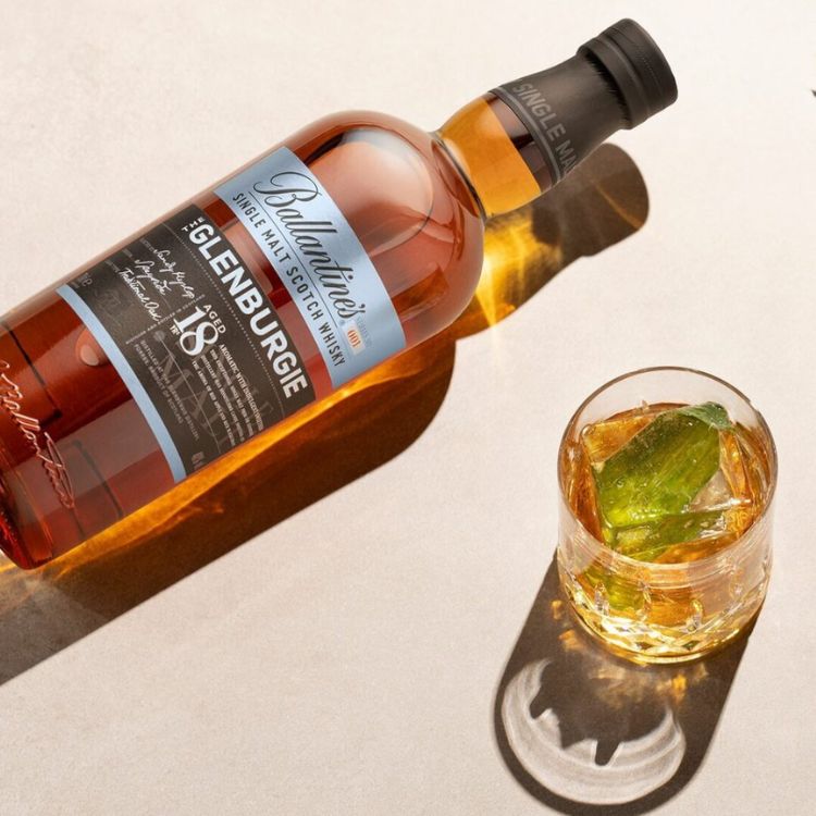 thưởng thức ballantines glenburgie 18