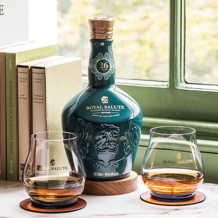 thưởng thức royal salute 26