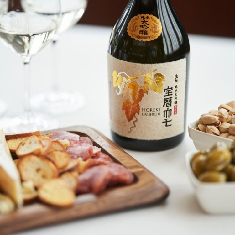 thưởng thức rượu sake horeki