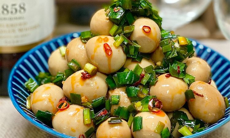 trứng cút ngâm