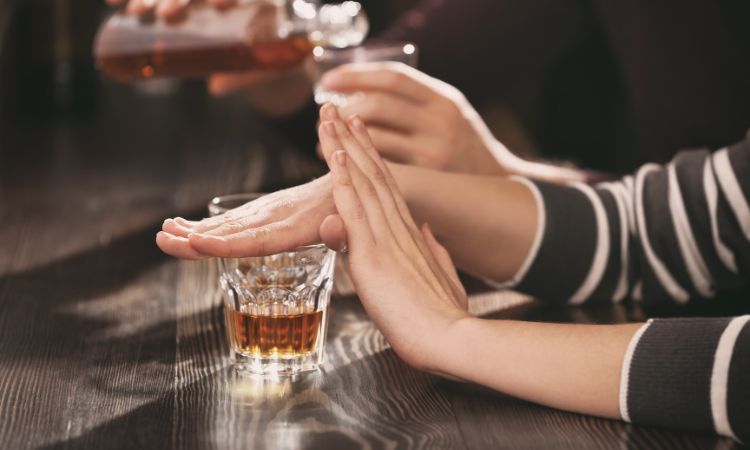 từ chối uống rượu