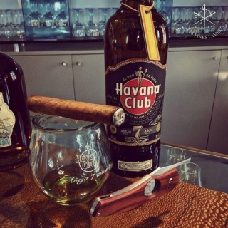 thưởng thức havana club 7 anos