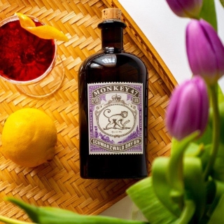 rượu gin monkey 47