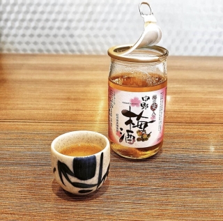 Rượu mơ Nakano Umeshu Ume Miiri 160ml (Chai)